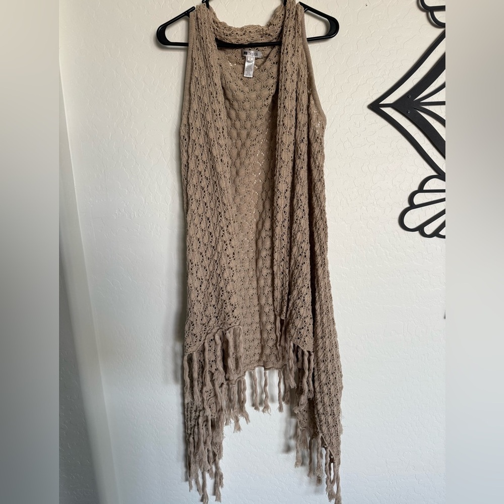 MB DESIGN Fringed Crochet Knit Tan Vest -XL